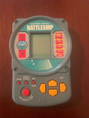 Milton Bradley Electronic Hand Held Battleship Vtg 1995